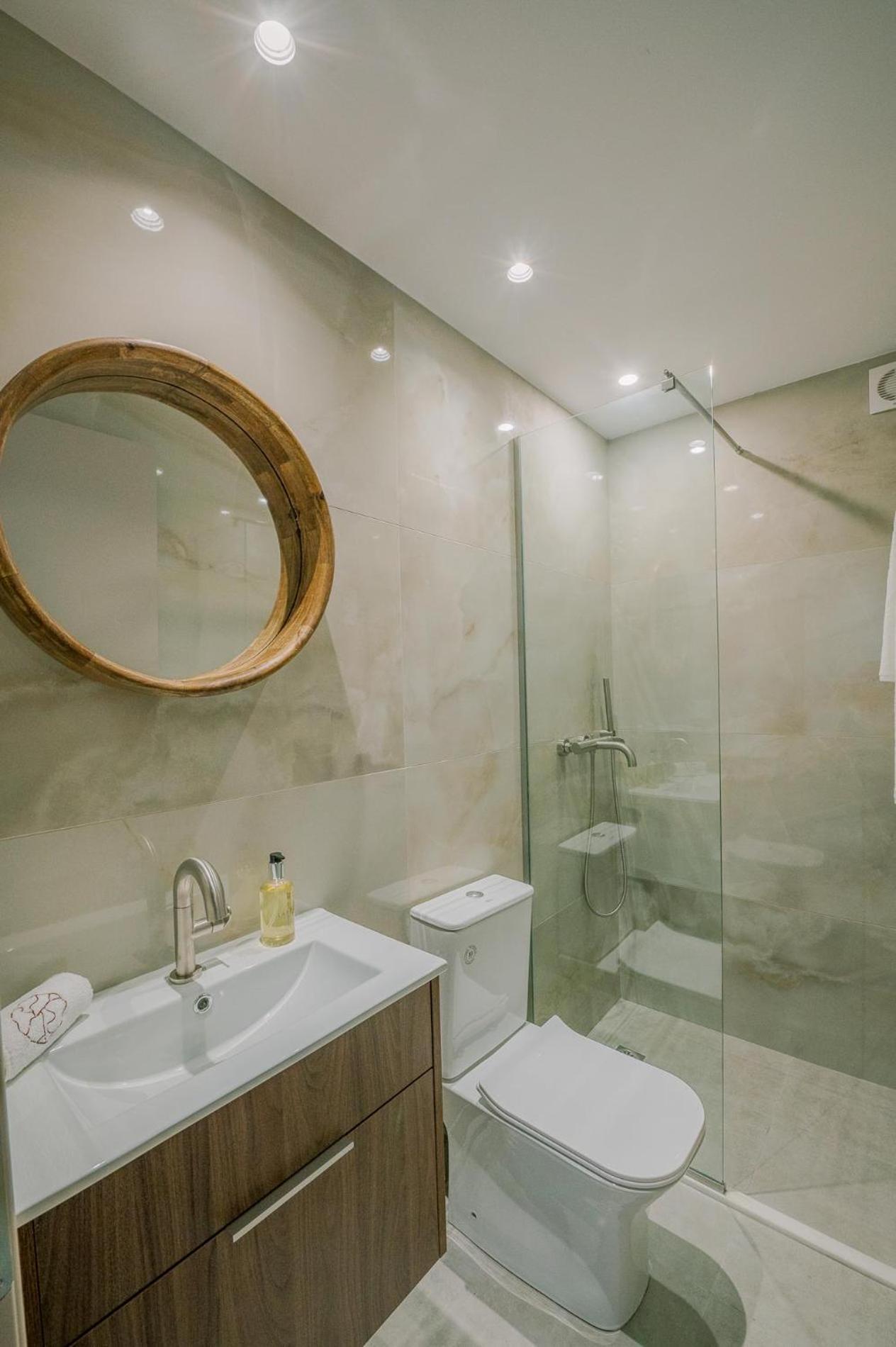 Hama Luxury Seaside Apartments Corinth 外观 照片